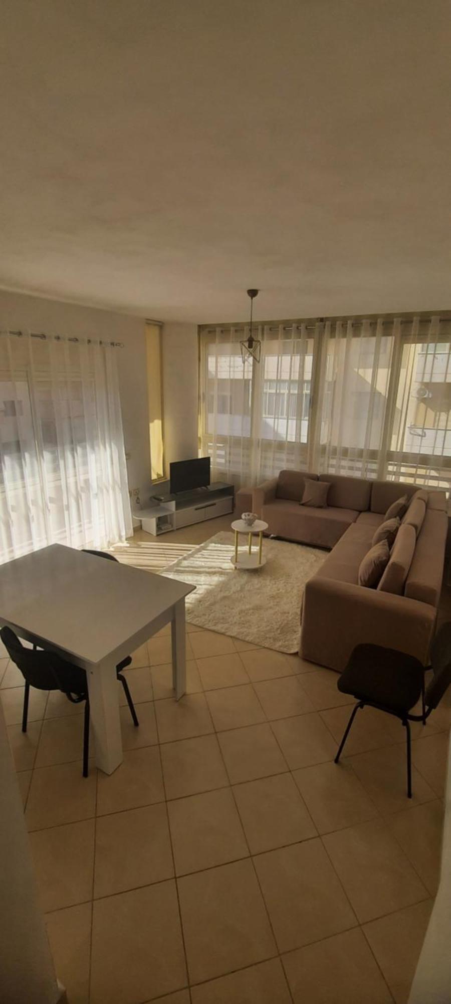 Appartement C'e Casa Near The Sea, Netflix, Parking, Balcony, Fast Wi-fi